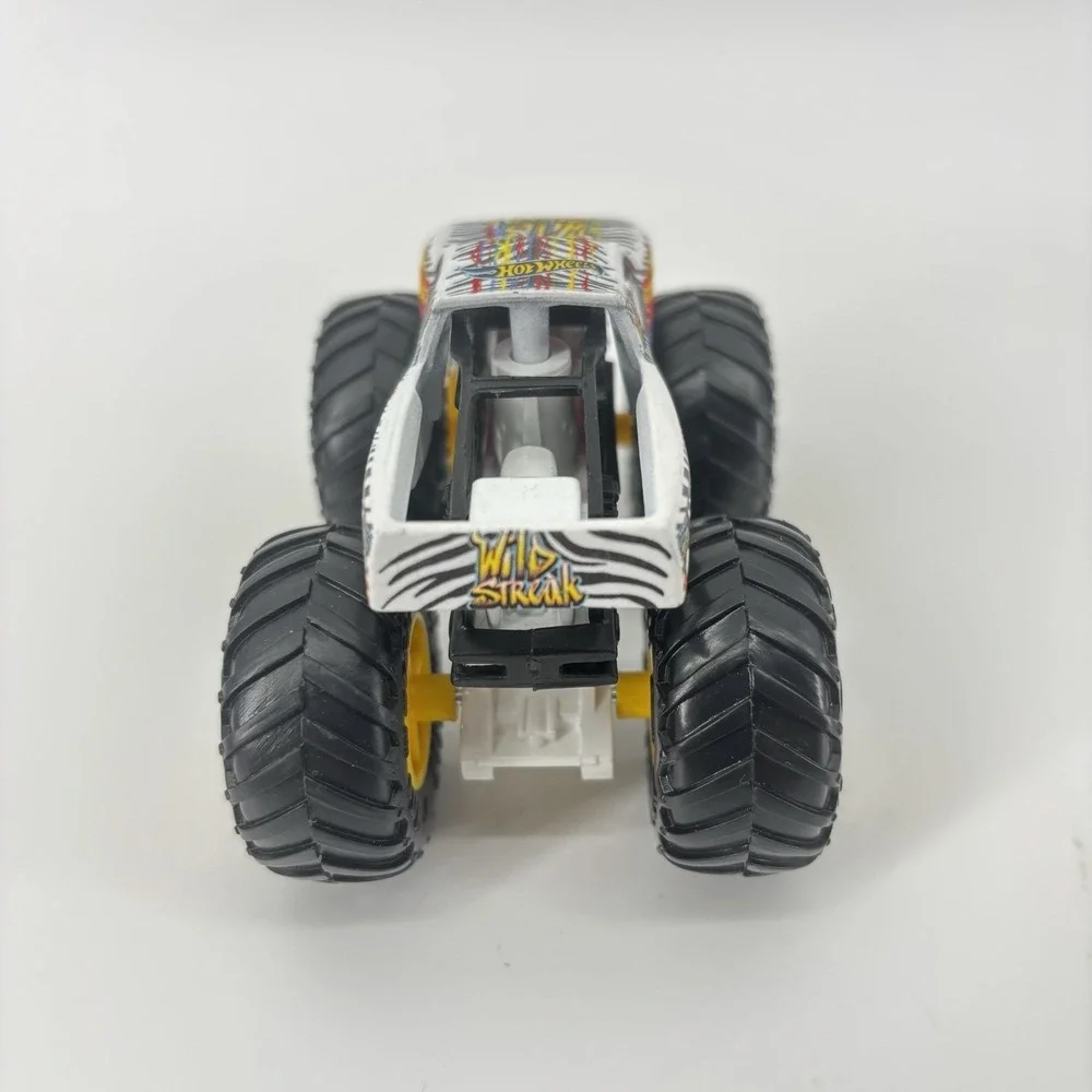 HOT‎ WHEELS MONSTER JAM TRUCK WILD STREAK ZEBRA 1:64 SCALE BLACK WHITE